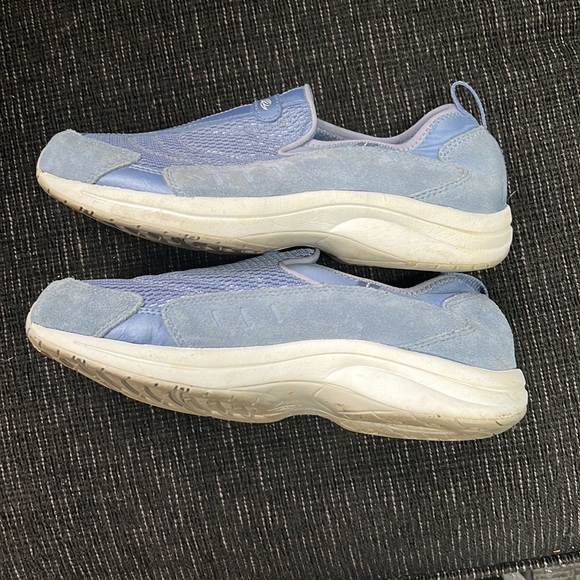 Easy Spirit size 8.5 slip on Sneakers - Picture 4 of 8